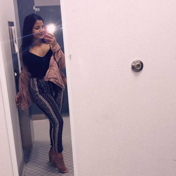 crystalflores94